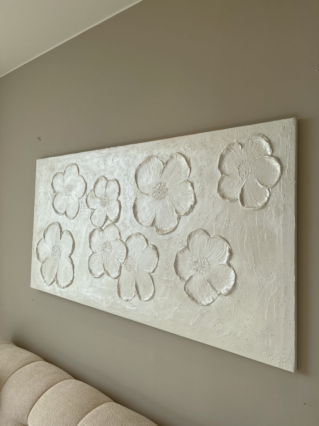 SHIMMERY FLOWERS